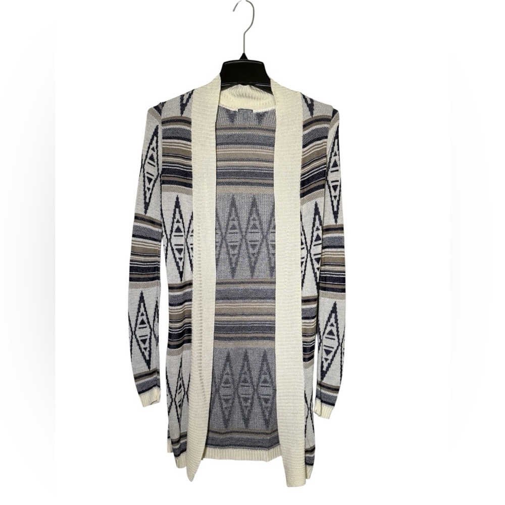 Charlotte Russe Cream and Gray Patterned Cardigan |Size XS | Made in USA 🇺🇸